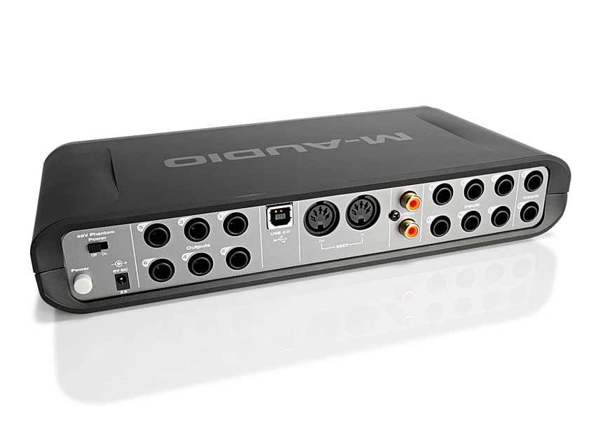 If you want to use the Ultra to its full potential, you'll need to power it from the mains.